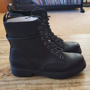 SO Black Combat Boots NWOT